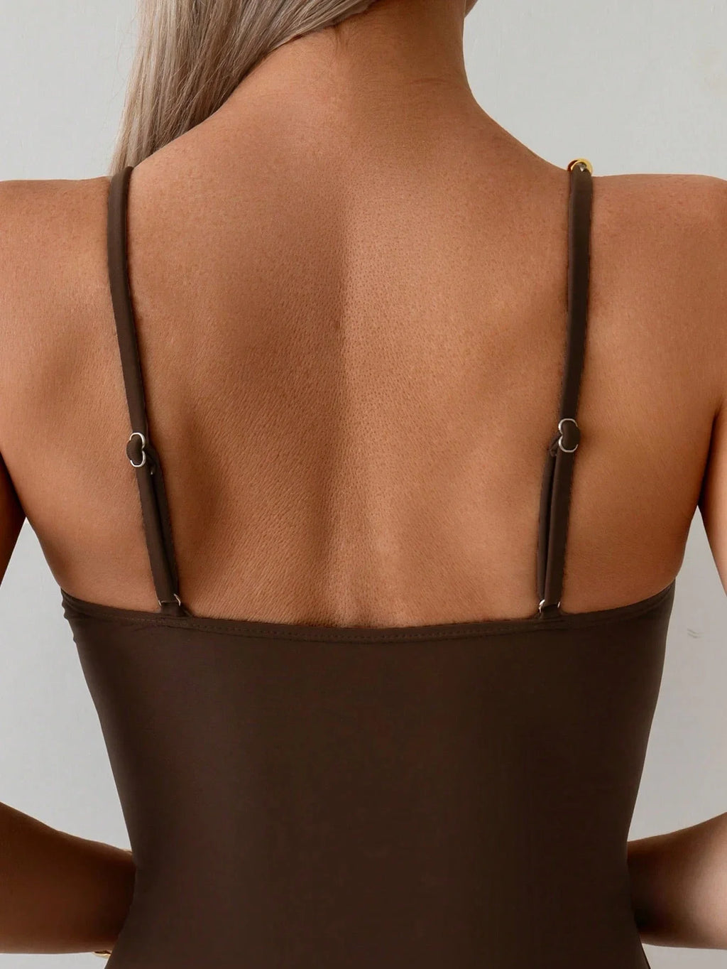 Maiô com Bojo Feminino Detalhe de Concha