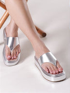 Chinelo Plataforma Vic Preto